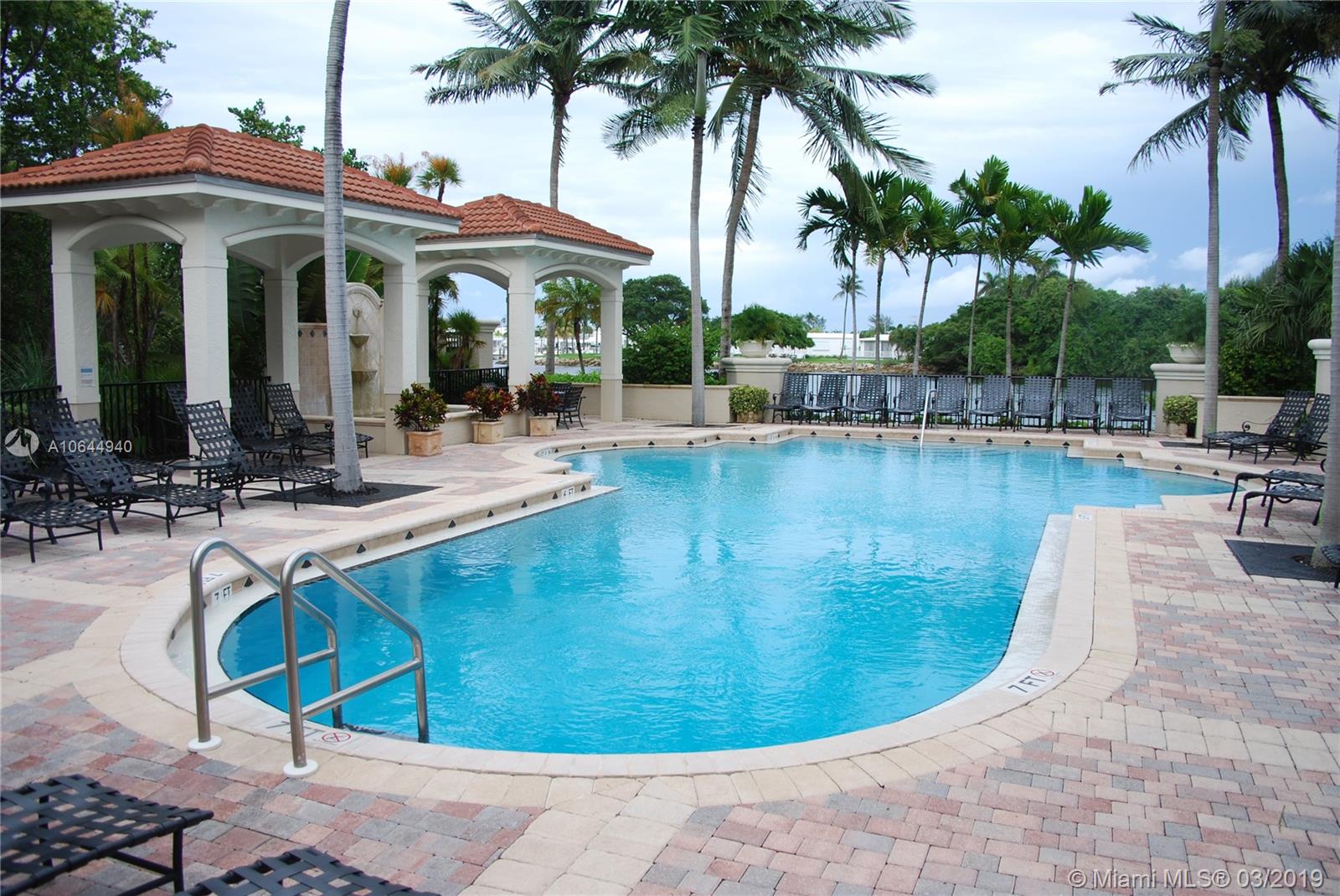 TUSCANY ON THE INTRACOAST - Residential