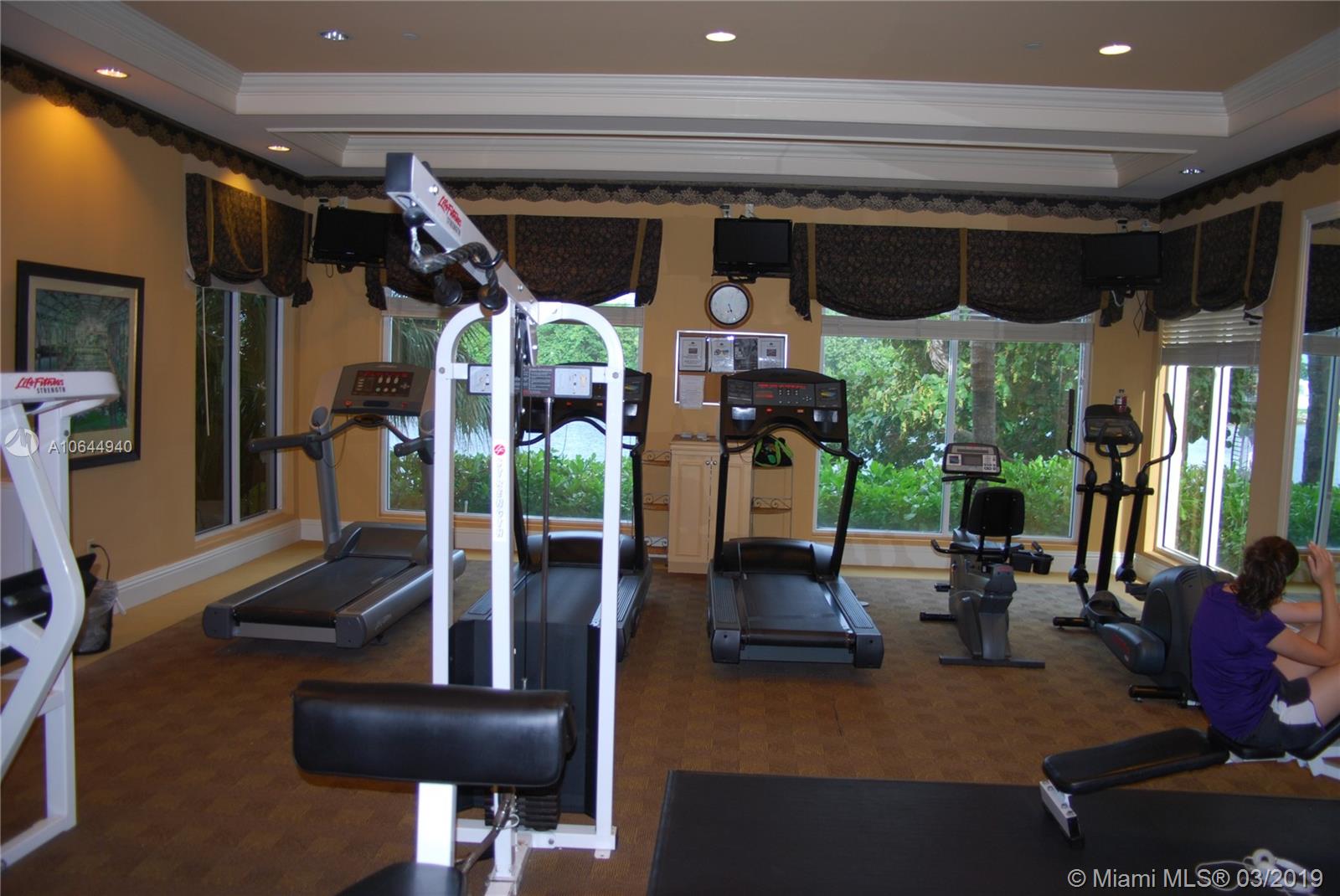 TUSCANY ON THE INTRACOAST - Residential