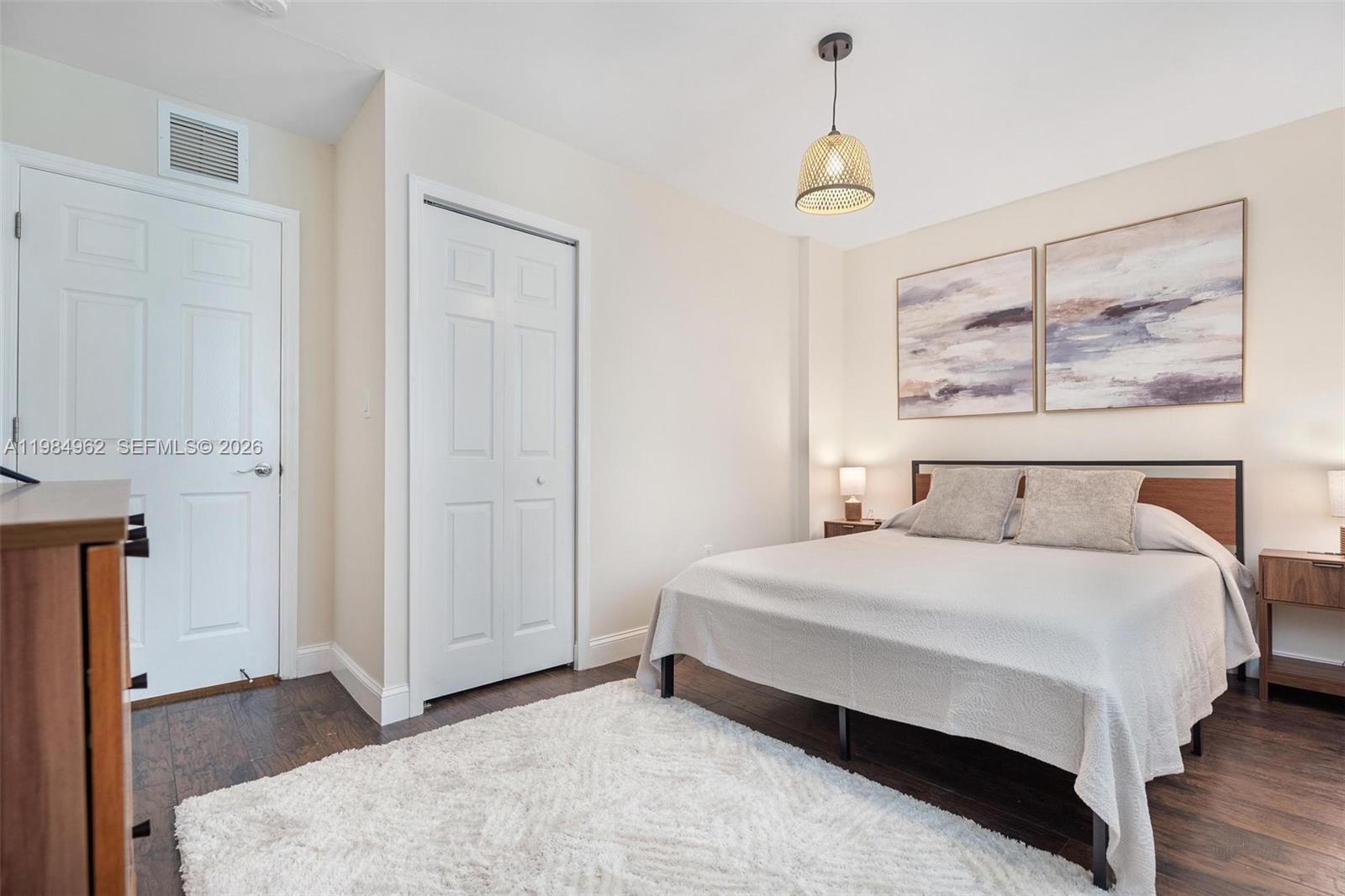 STUARTS SUB - Residential Lease