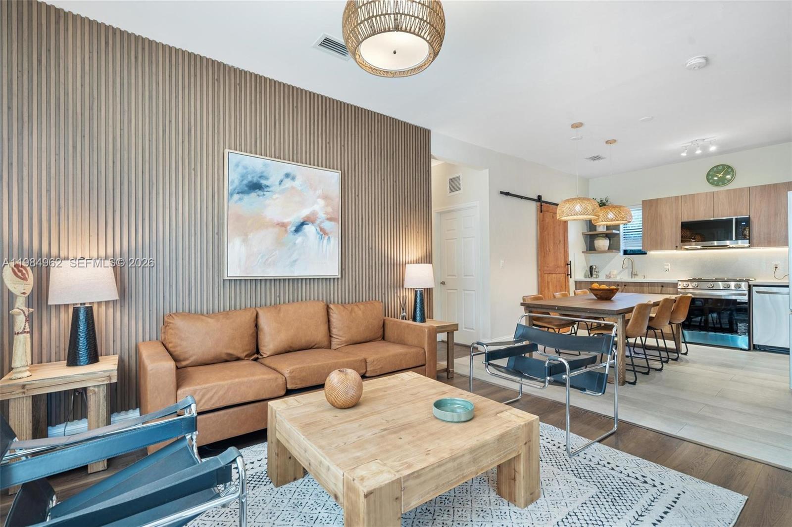 STUARTS SUB - Residential Lease