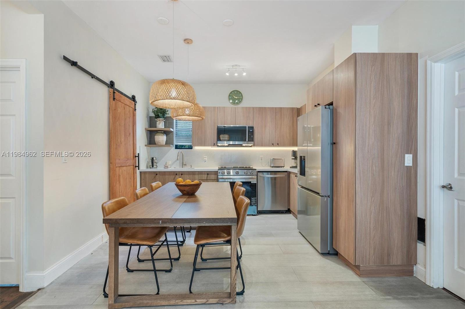 STUARTS SUB - Residential Lease