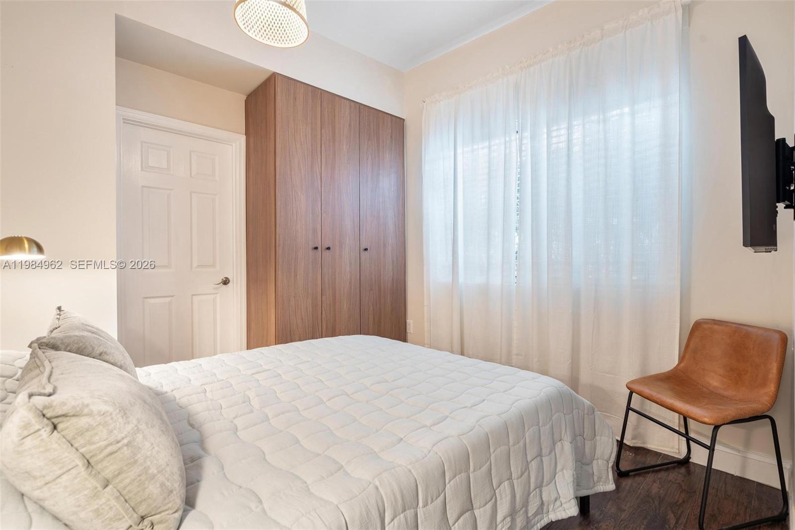 STUARTS SUB - Residential Lease