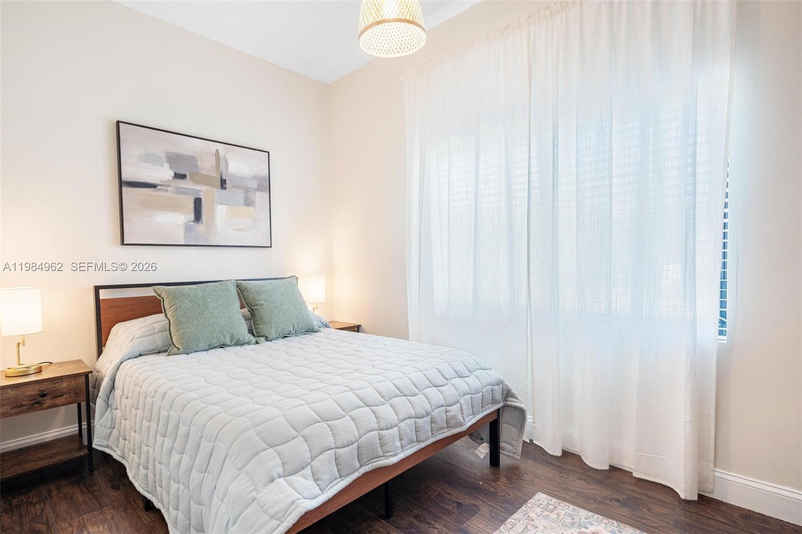 STUARTS SUB - Residential Lease