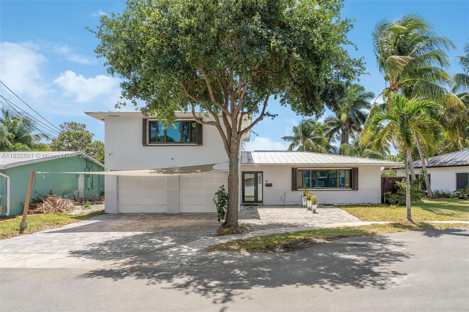 1433 NW 8th St 1433