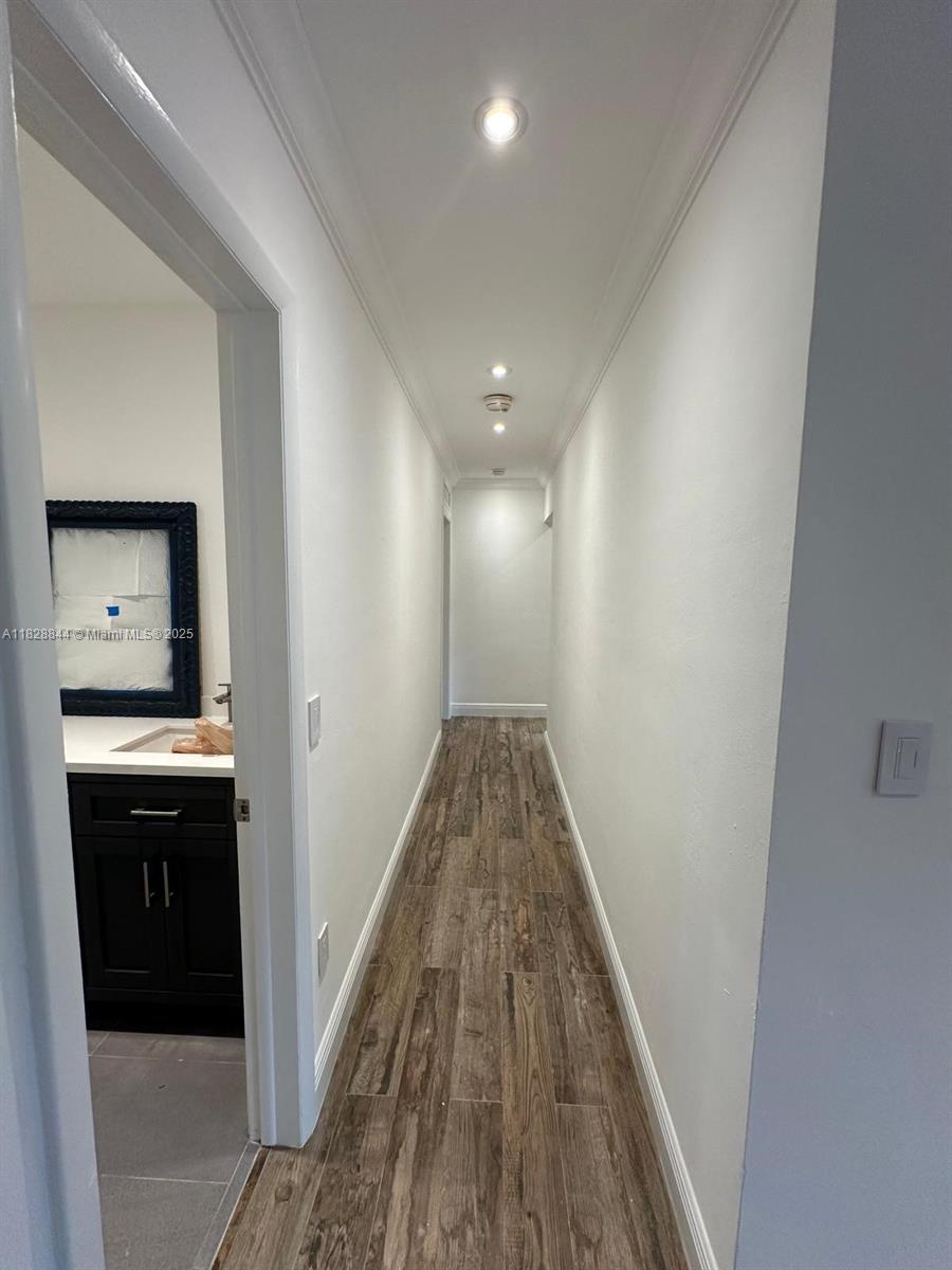 7625 SW 180th Ter 7625