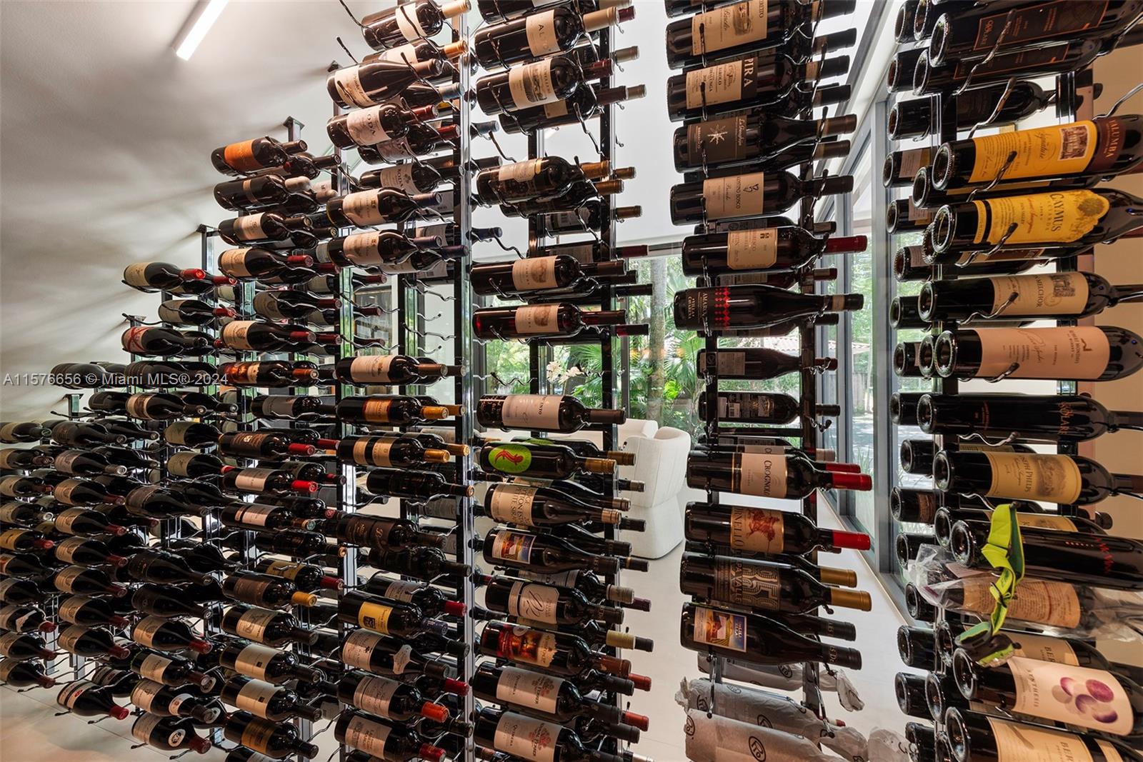 HARDING GROVE OAK - Residential