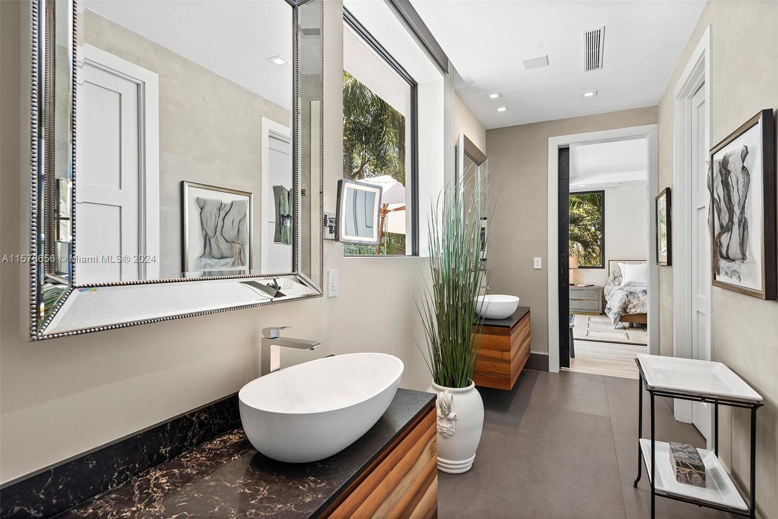 HARDING GROVE OAK - Residential