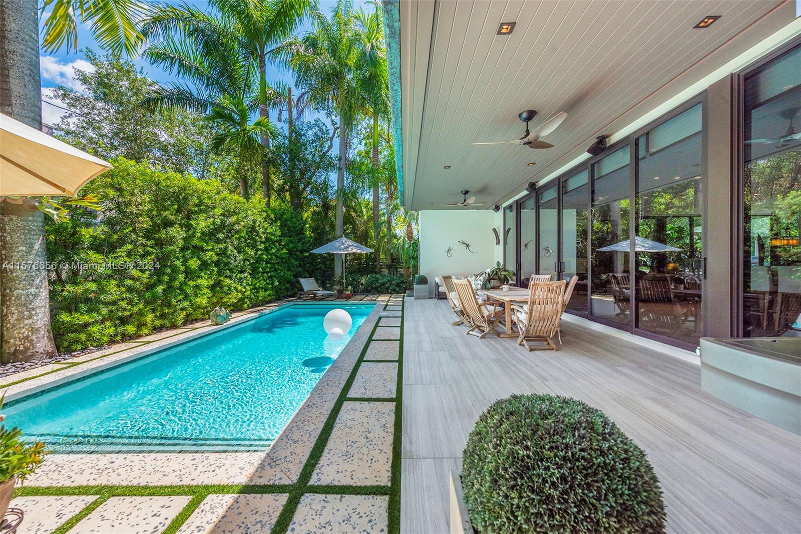 HARDING GROVE OAK - Residential