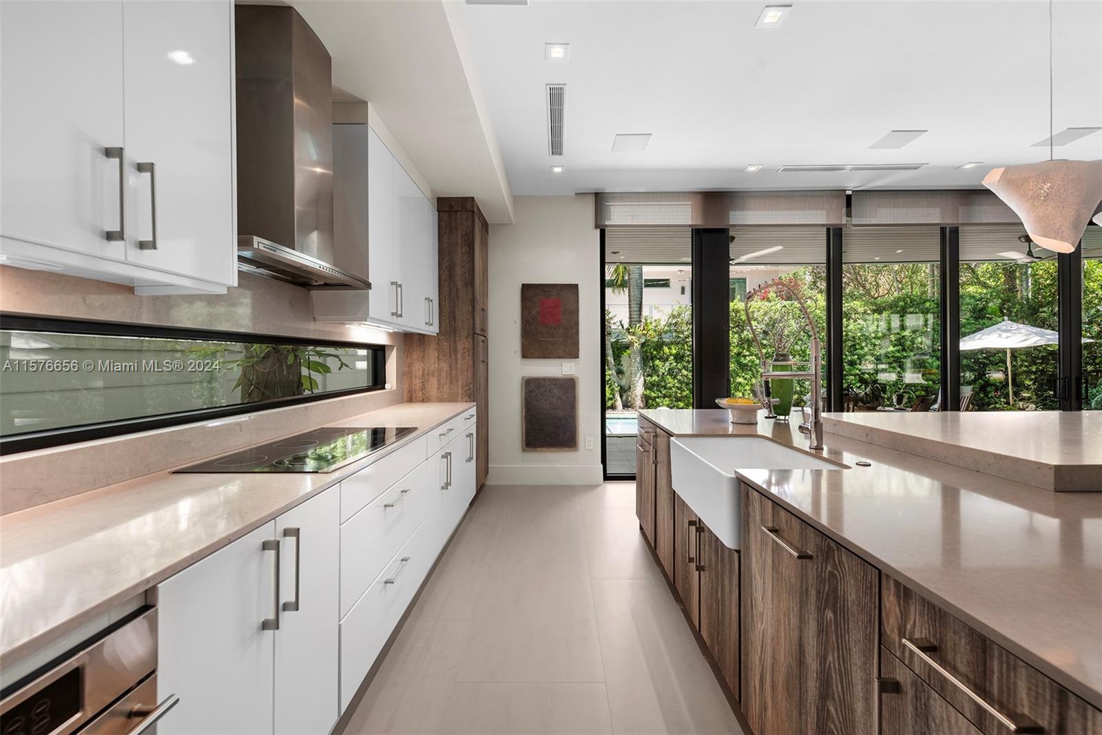 HARDING GROVE OAK - Residential