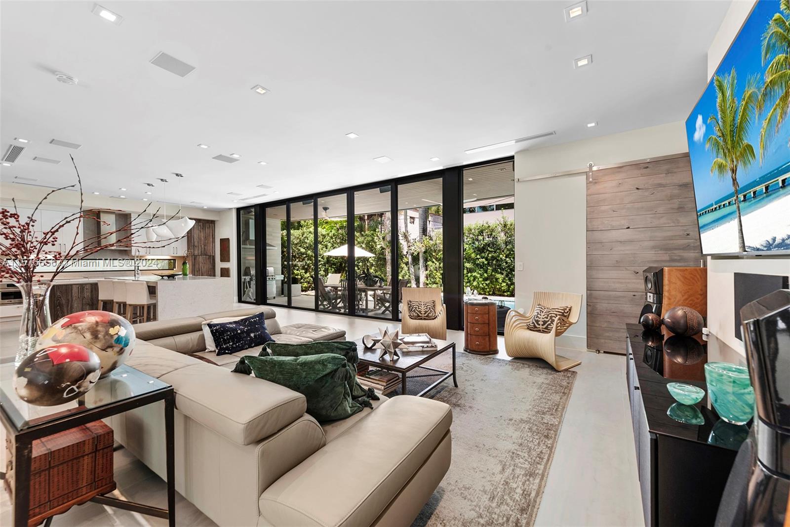 HARDING GROVE OAK - Residential