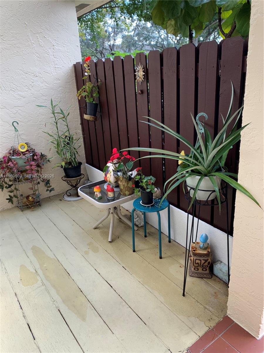 TARTAN COCONUT CREEK PHAS - Residential