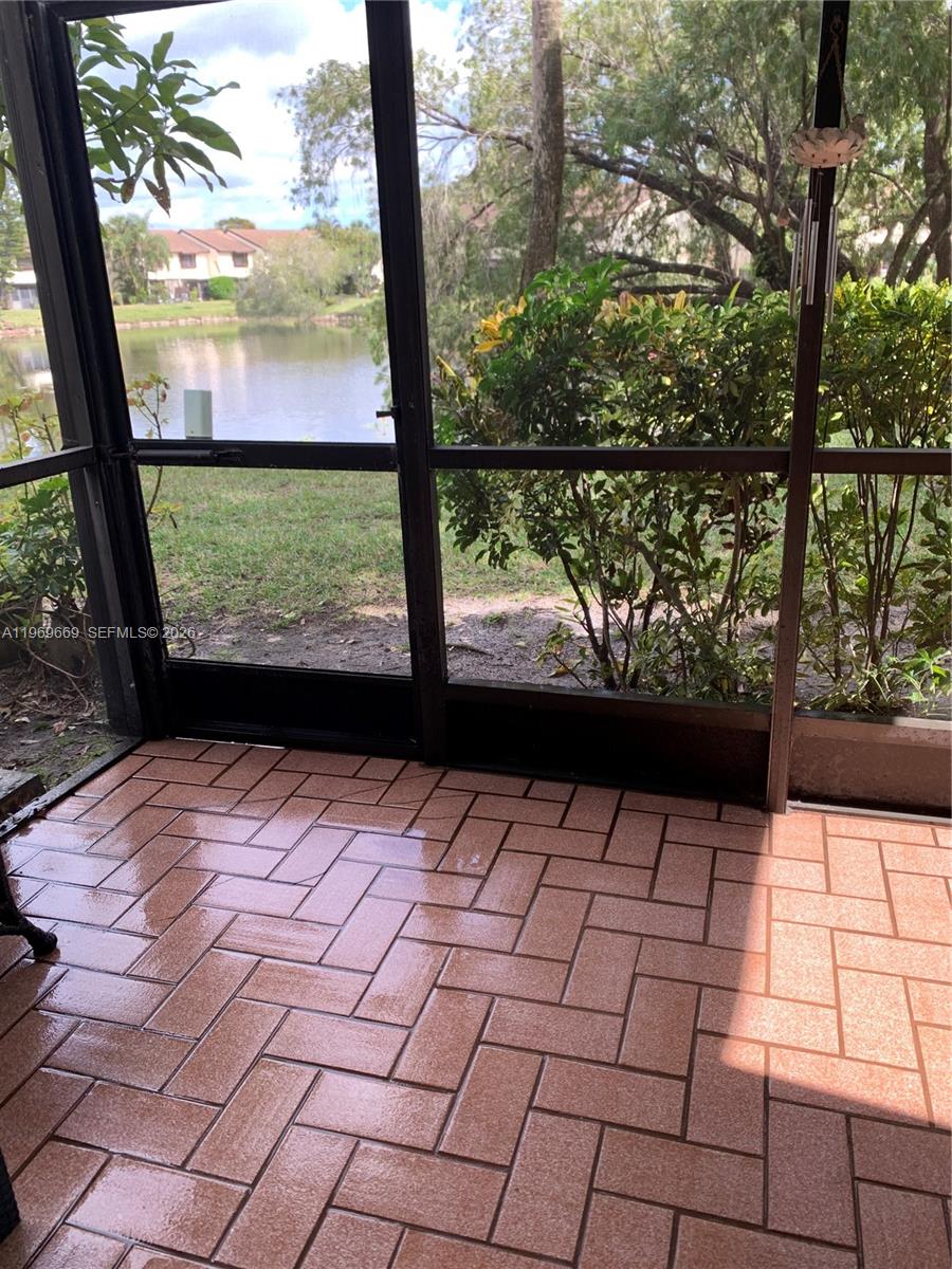 TARTAN COCONUT CREEK PHAS - Residential