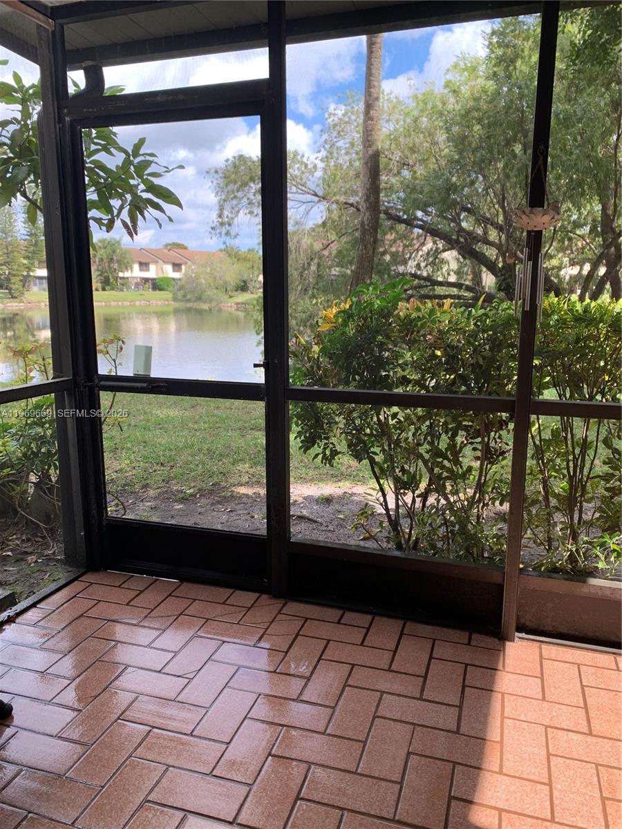 TARTAN COCONUT CREEK PHAS - Residential