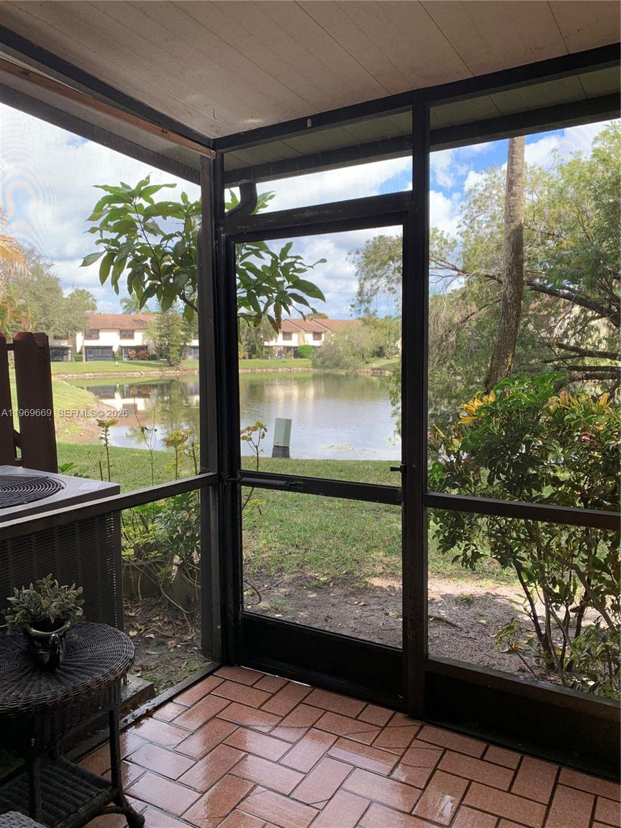 TARTAN COCONUT CREEK PHAS - Residential