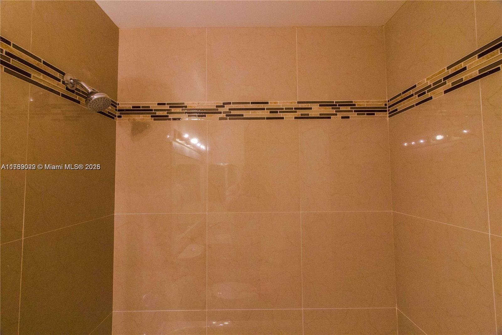 NAPOLI GARDENS AT CORAL S - Residential Lease