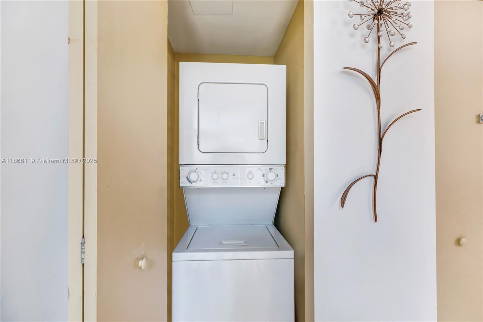 OCEAN POINT BEACH CLUB CO - Residential