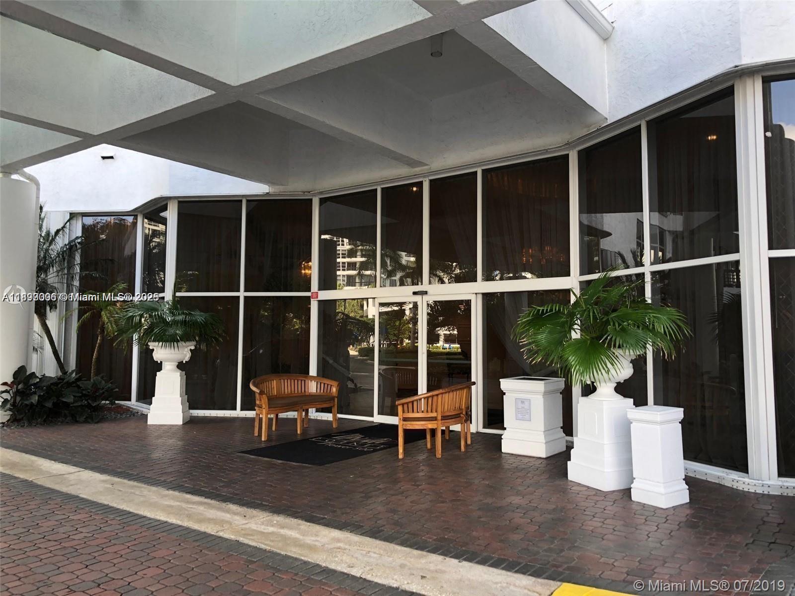 MYSTIC POINTE TOWER 500 C - Residential Lease