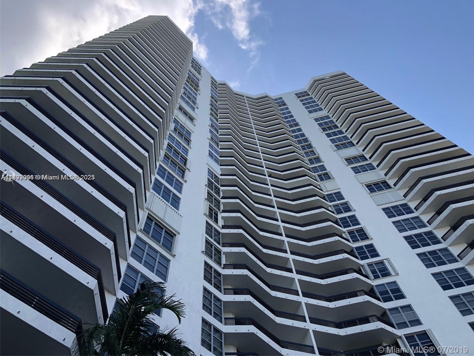 MYSTIC POINTE TOWER 500 C - Residential Lease