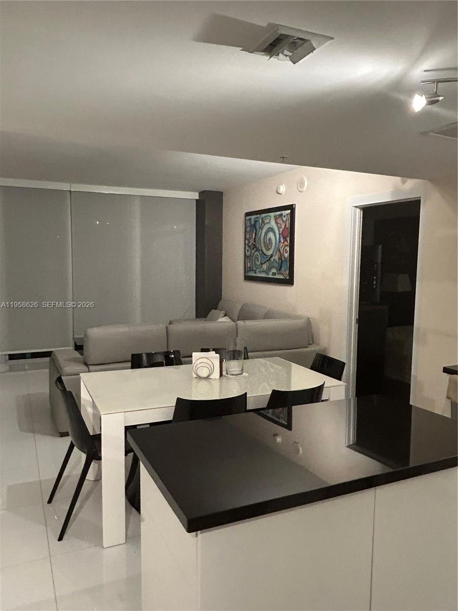 MINT CONDO - Residential Lease