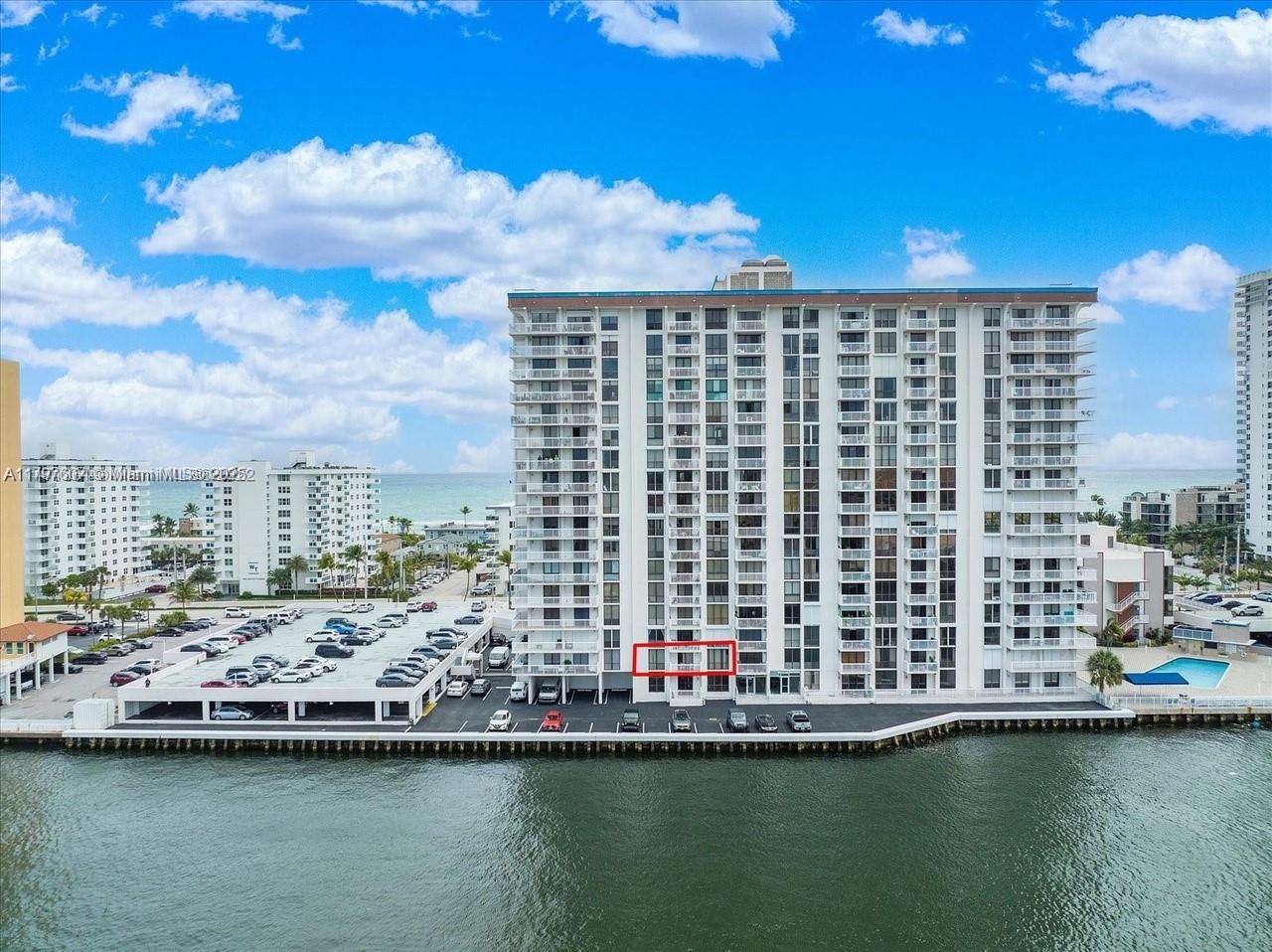 Rental Property at 1500 S Ocean Dr 2E, Hollywood, Broward County, Florida - Bedrooms: 2 
Bathrooms: 2  - $3,000 MO.