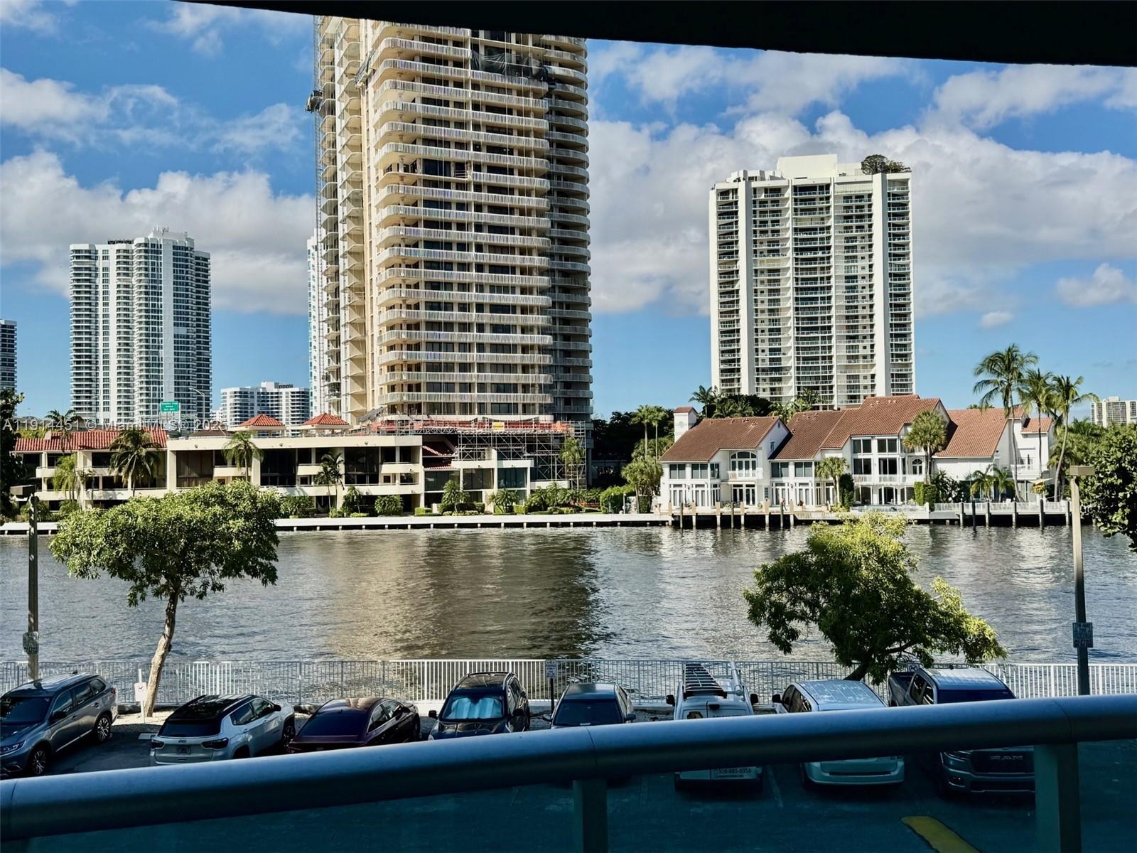 OCEANVIEW BUILDING A COND - Residential Lease