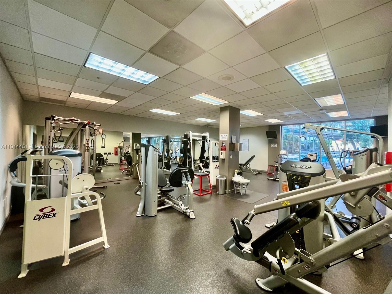 OCEANVIEW BUILDING A COND - Residential Lease