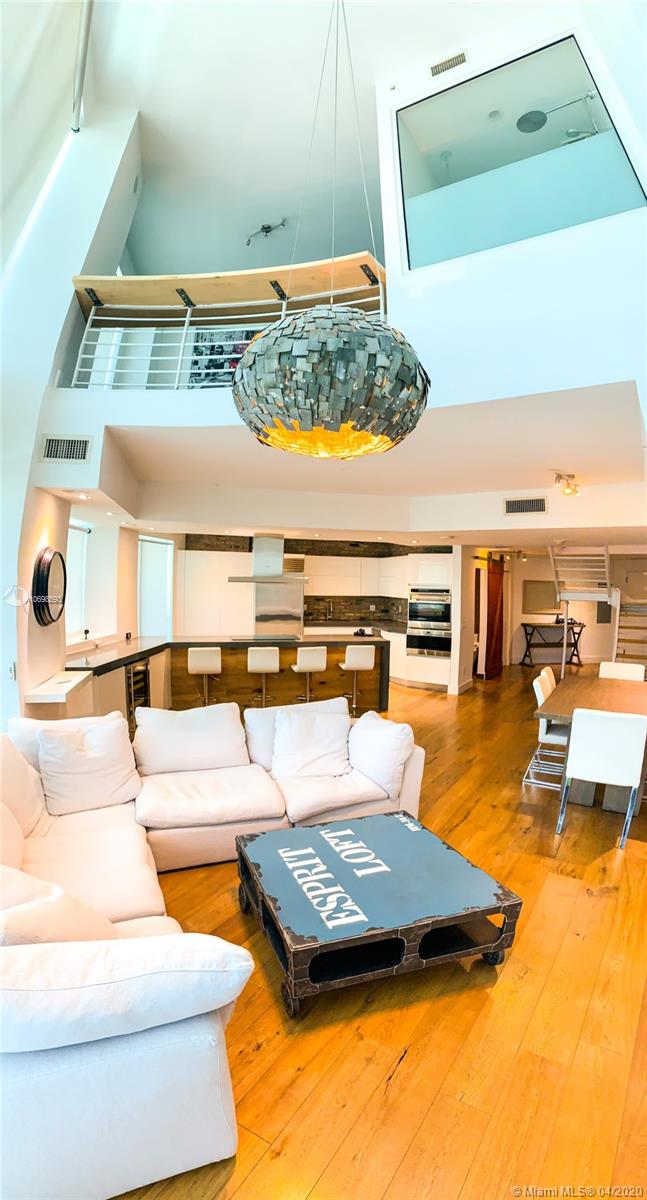 INFINITY AT BRICKELL COND - Residential