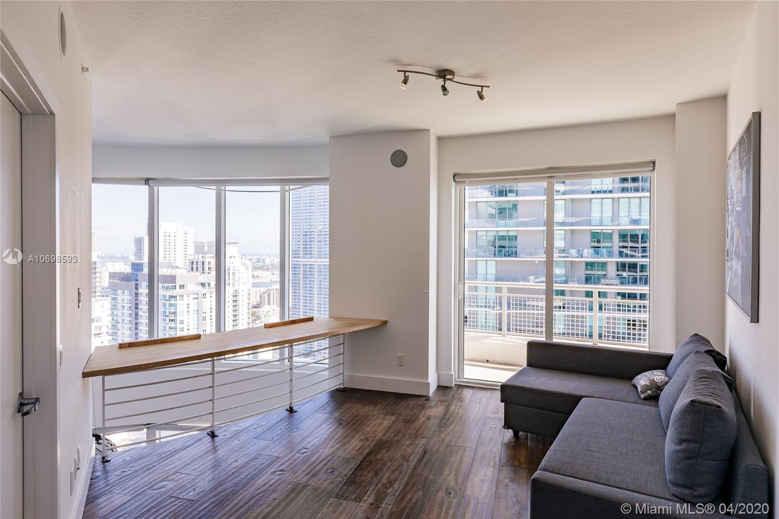 INFINITY AT BRICKELL COND - Residential
