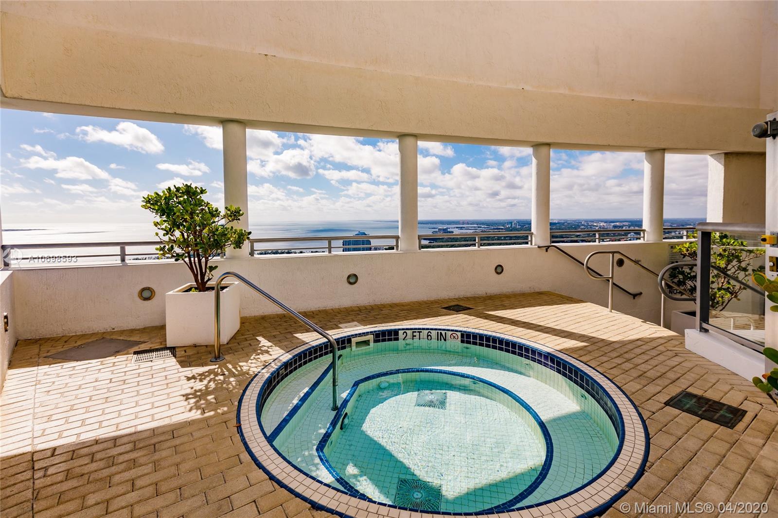INFINITY AT BRICKELL COND - Residential