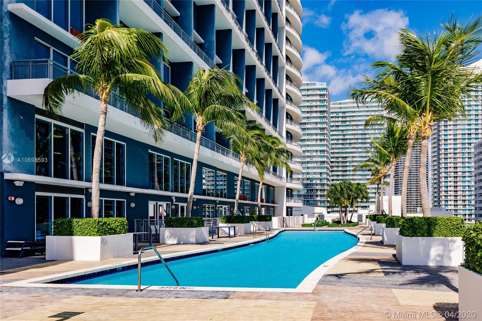 INFINITY AT BRICKELL COND - Residential