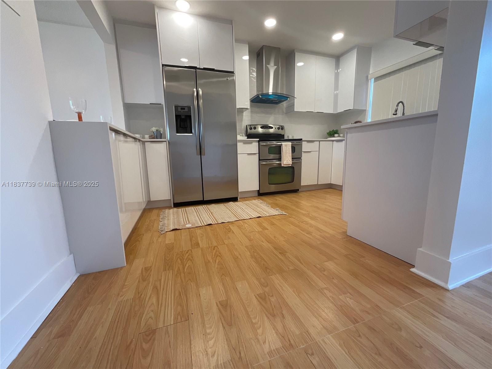 9481 Sunrise Lakes Blvd 302