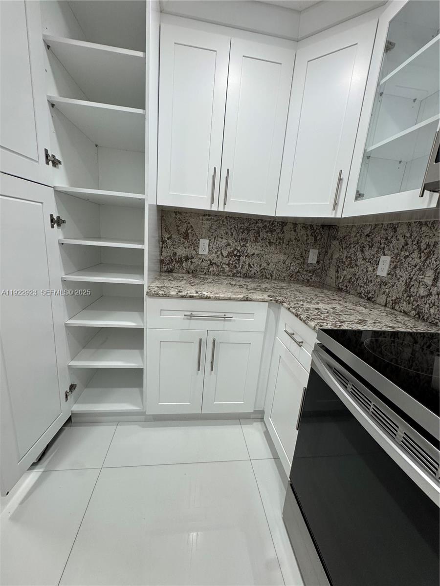 KARANDA VILLAGE V-B CONDO - Residential