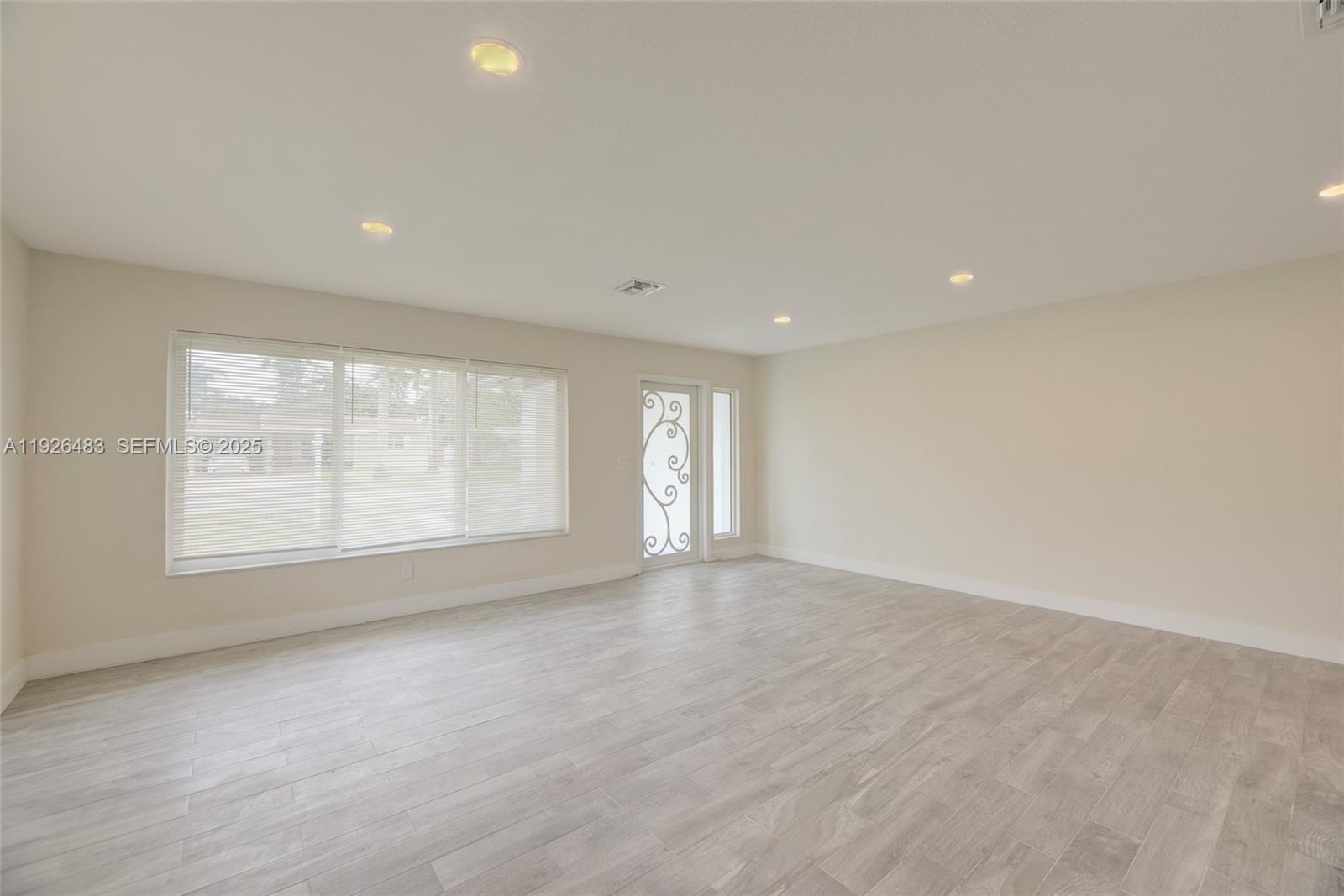 ORANGEBROOK GOLF ESTATES - Residential Lease