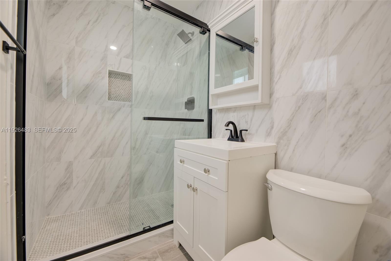 ORANGEBROOK GOLF ESTATES - Residential Lease