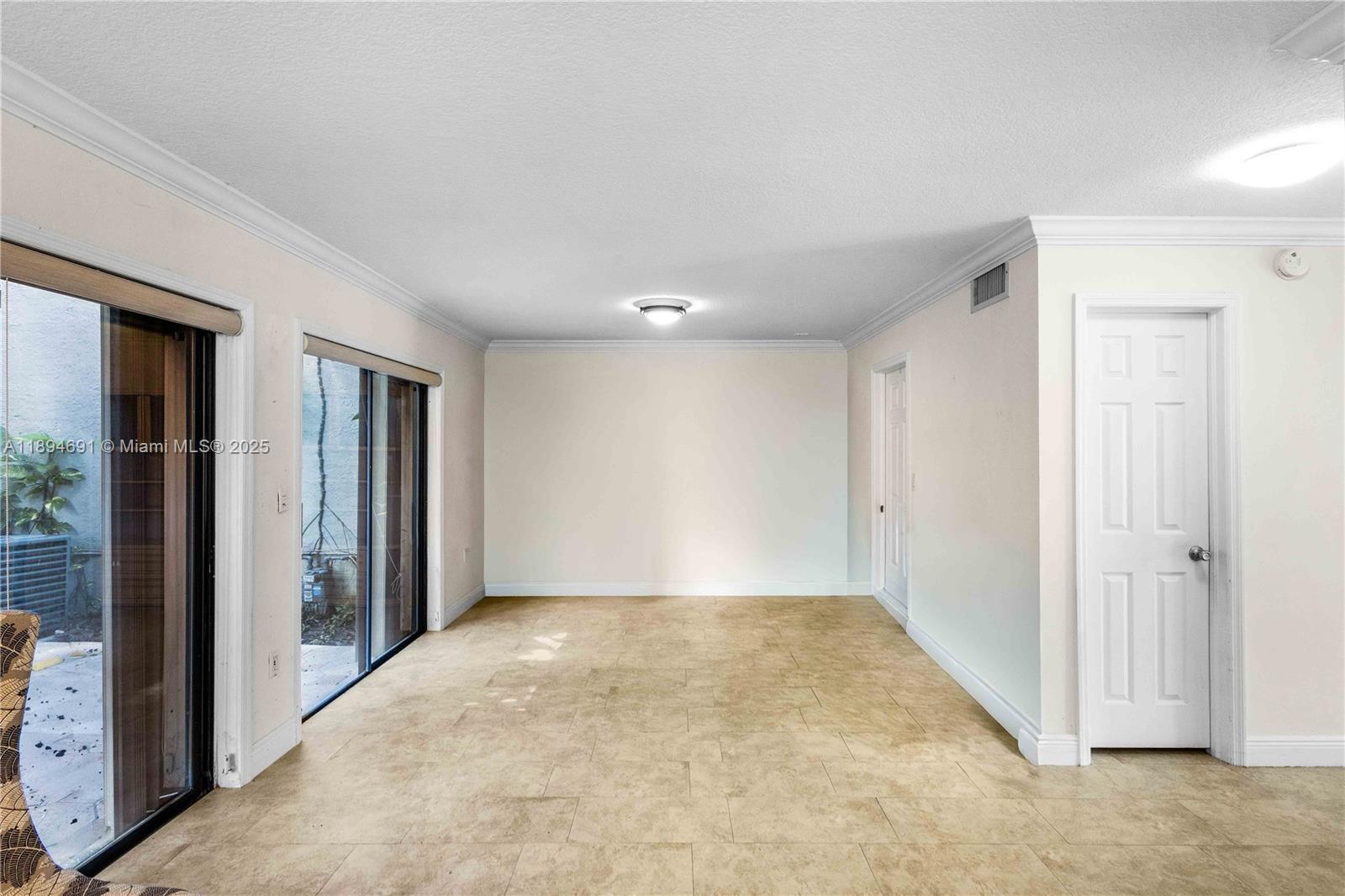 SABAL CHASE SEC 6 - Residential