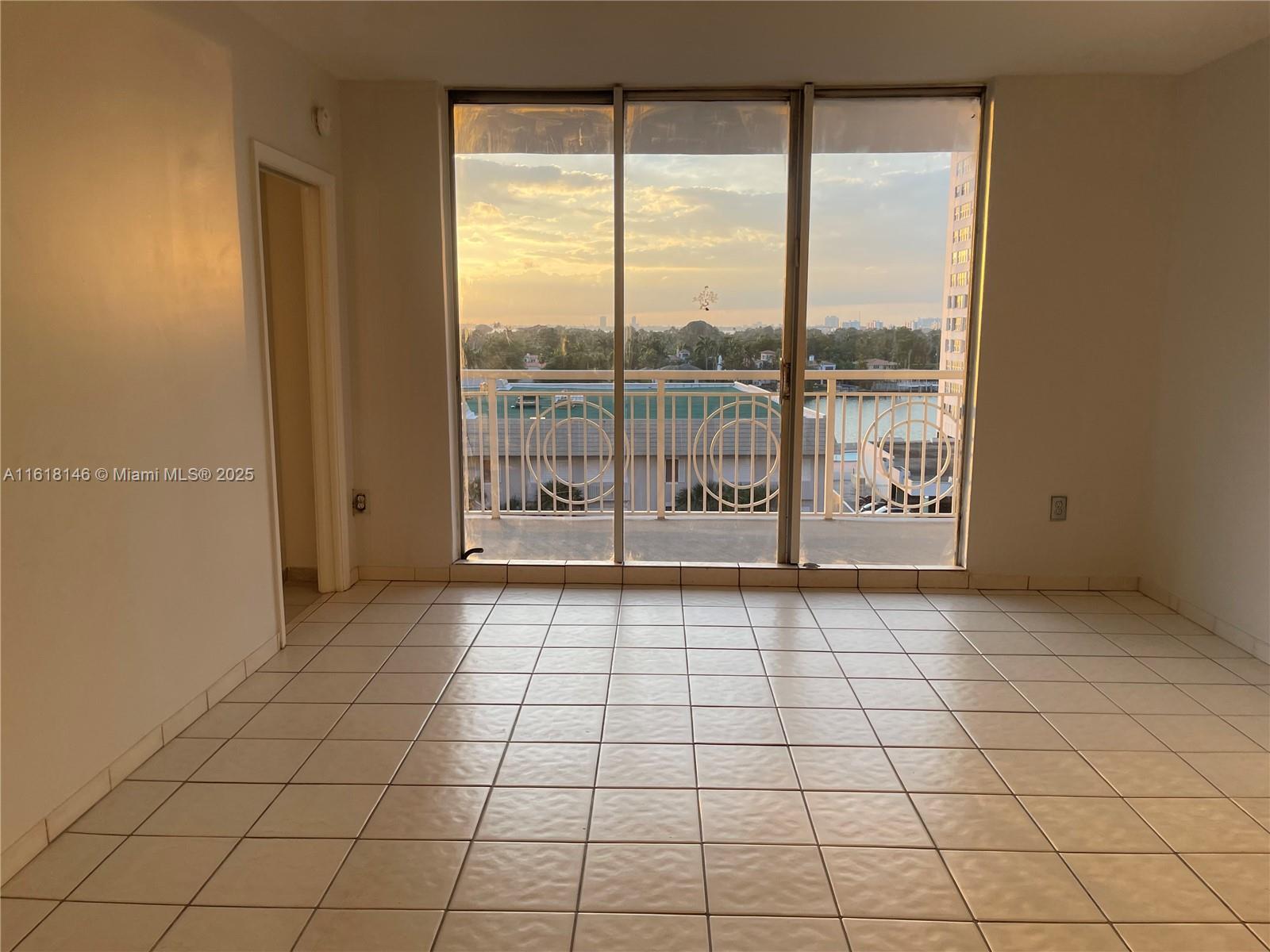CORINTHIAN CONDO - Residential