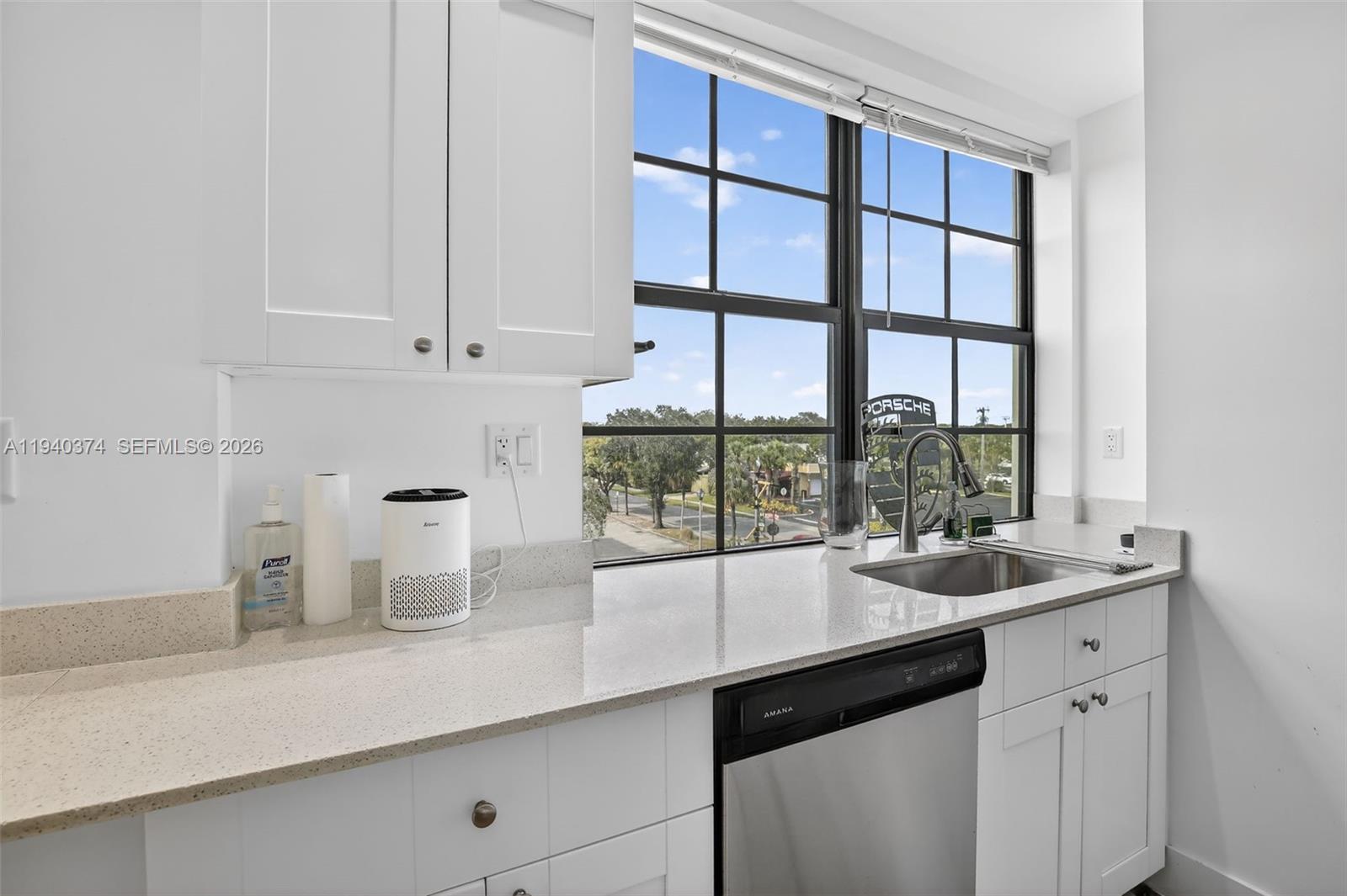 MAIN STREET LOFTS CONDO - Residential