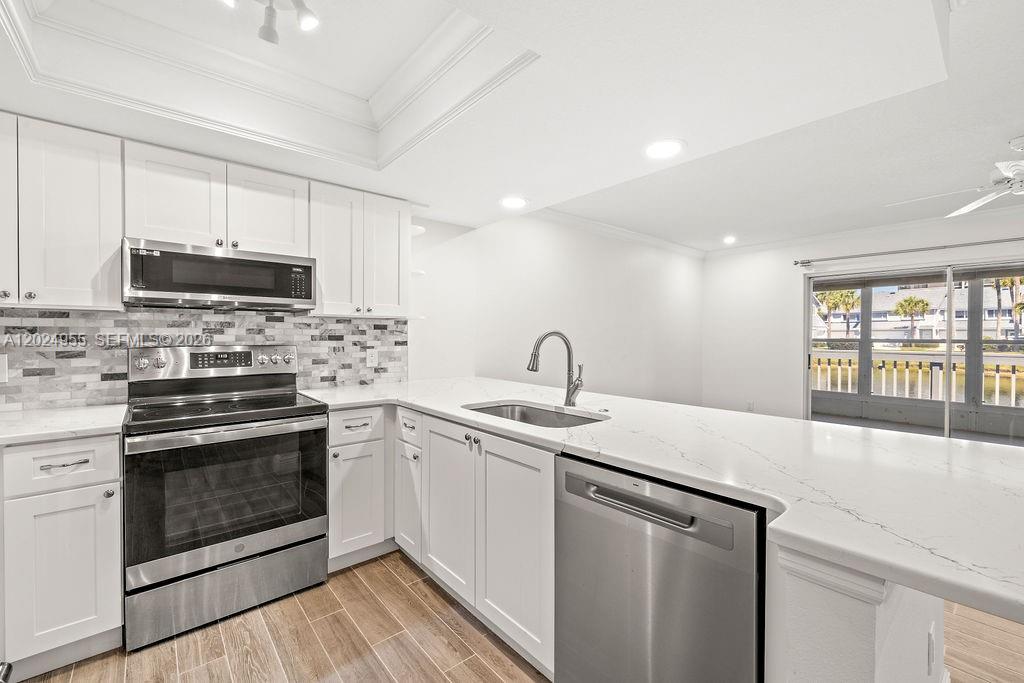 BREAKERS LANDING, A CONDO - Residential