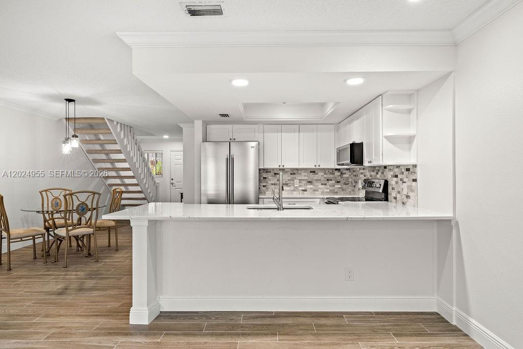 BREAKERS LANDING, A CONDO - Residential