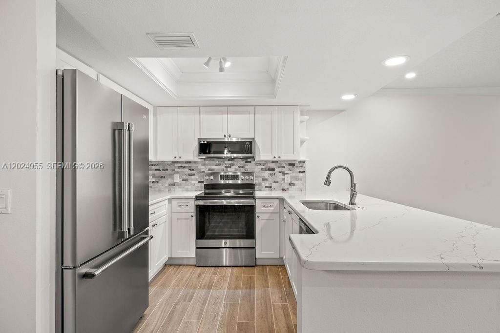BREAKERS LANDING, A CONDO - Residential