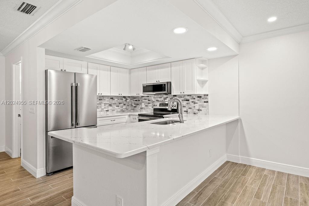 BREAKERS LANDING, A CONDO - Residential