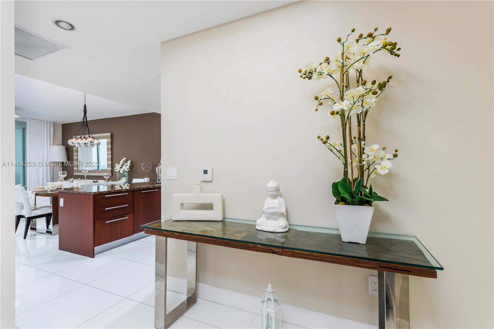 TDR TOWER III CONDO - Residential Lease