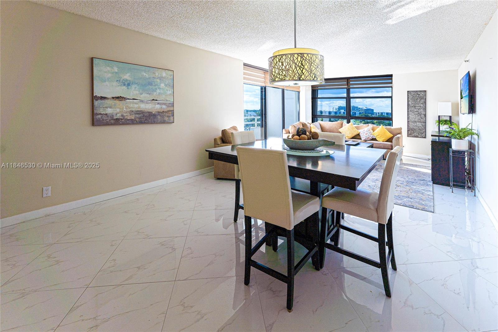 20225 NE 34th Ct 818