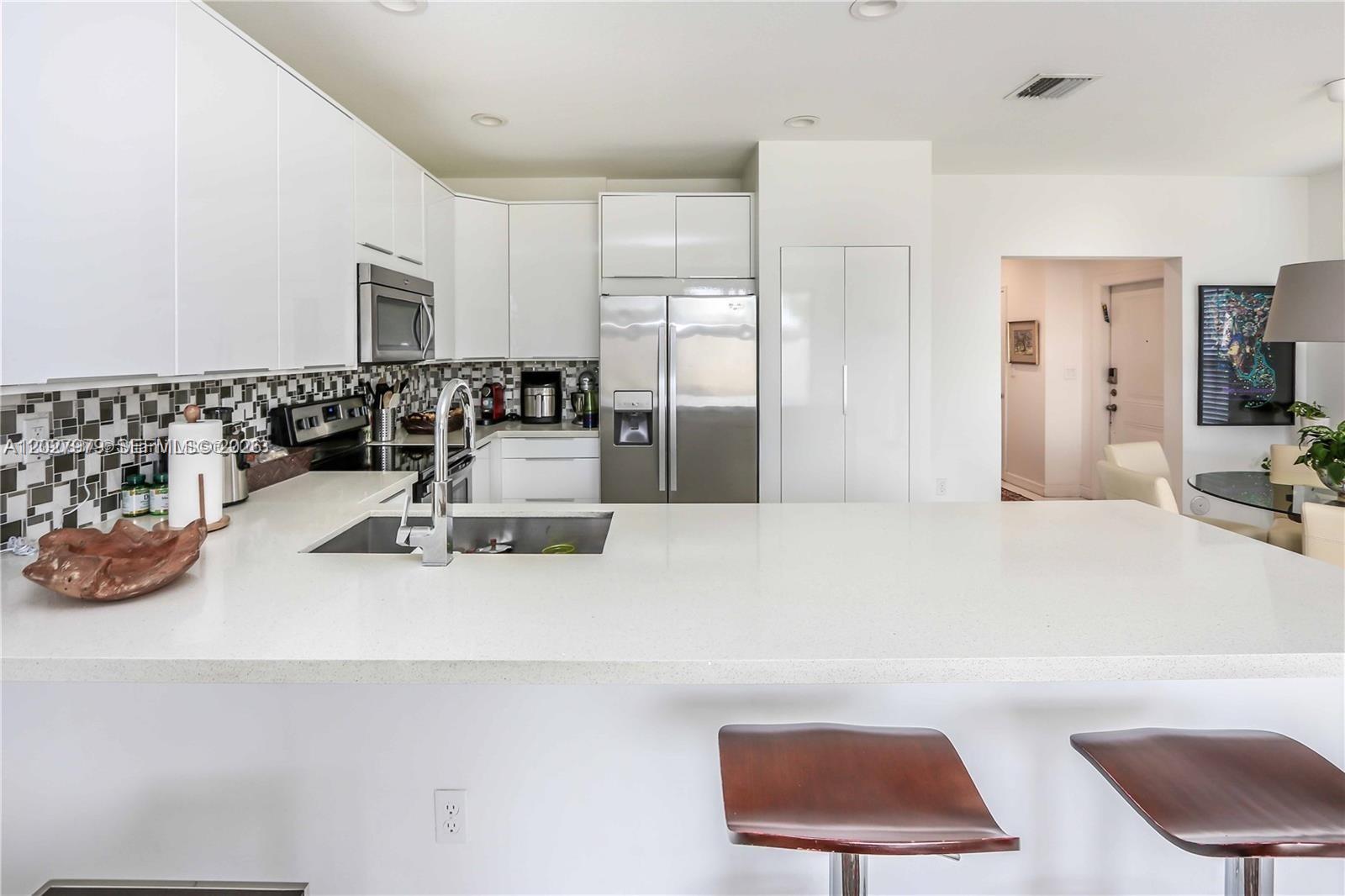 CHAMPION LAKES - Residential