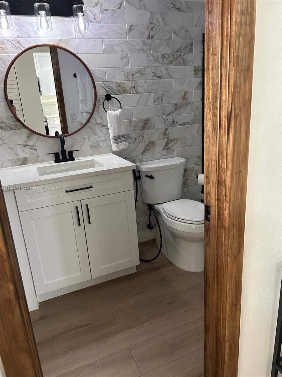 ROYAL PARK CONDO - Residential
