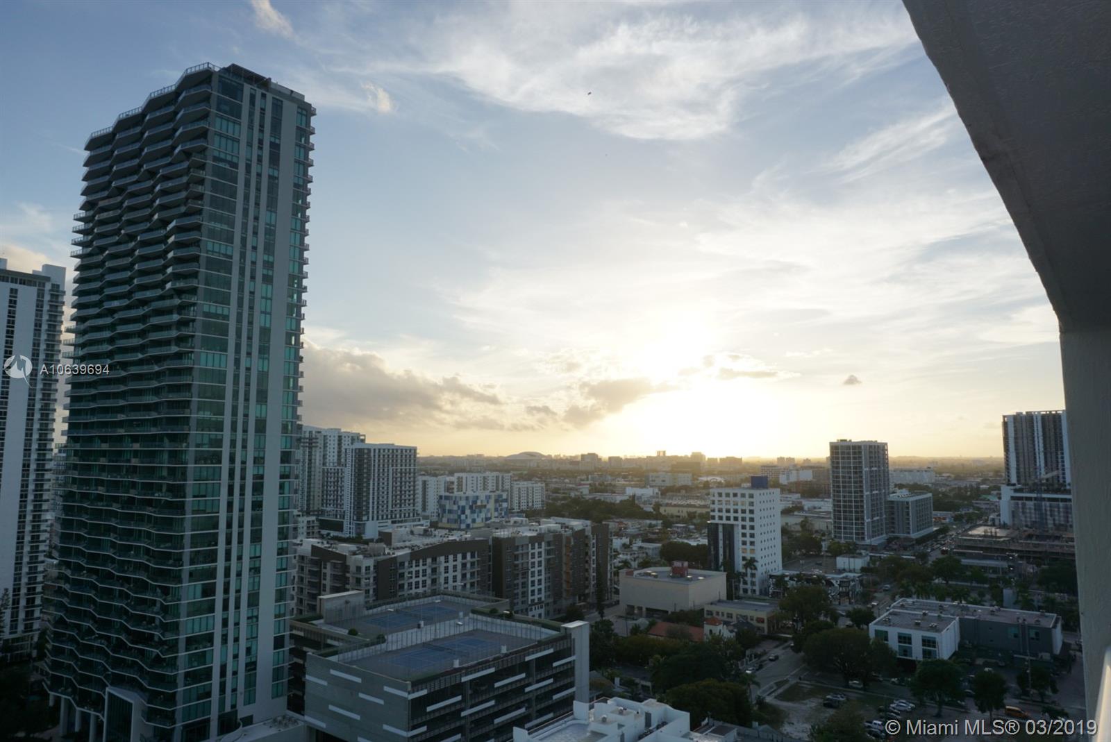 PLATINUM CONDO - Residential Lease