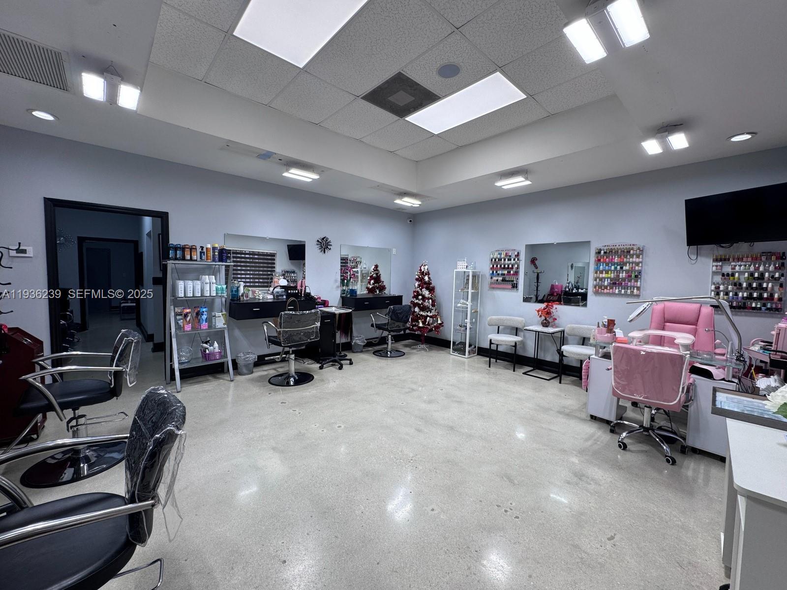 Full-Service Beauty Salon For Sale In Doral