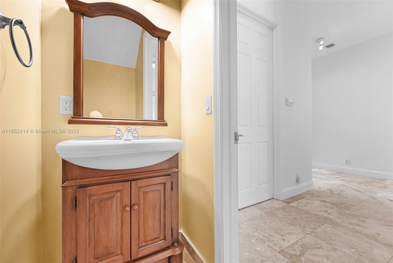 PROGRESSO - Residential Lease