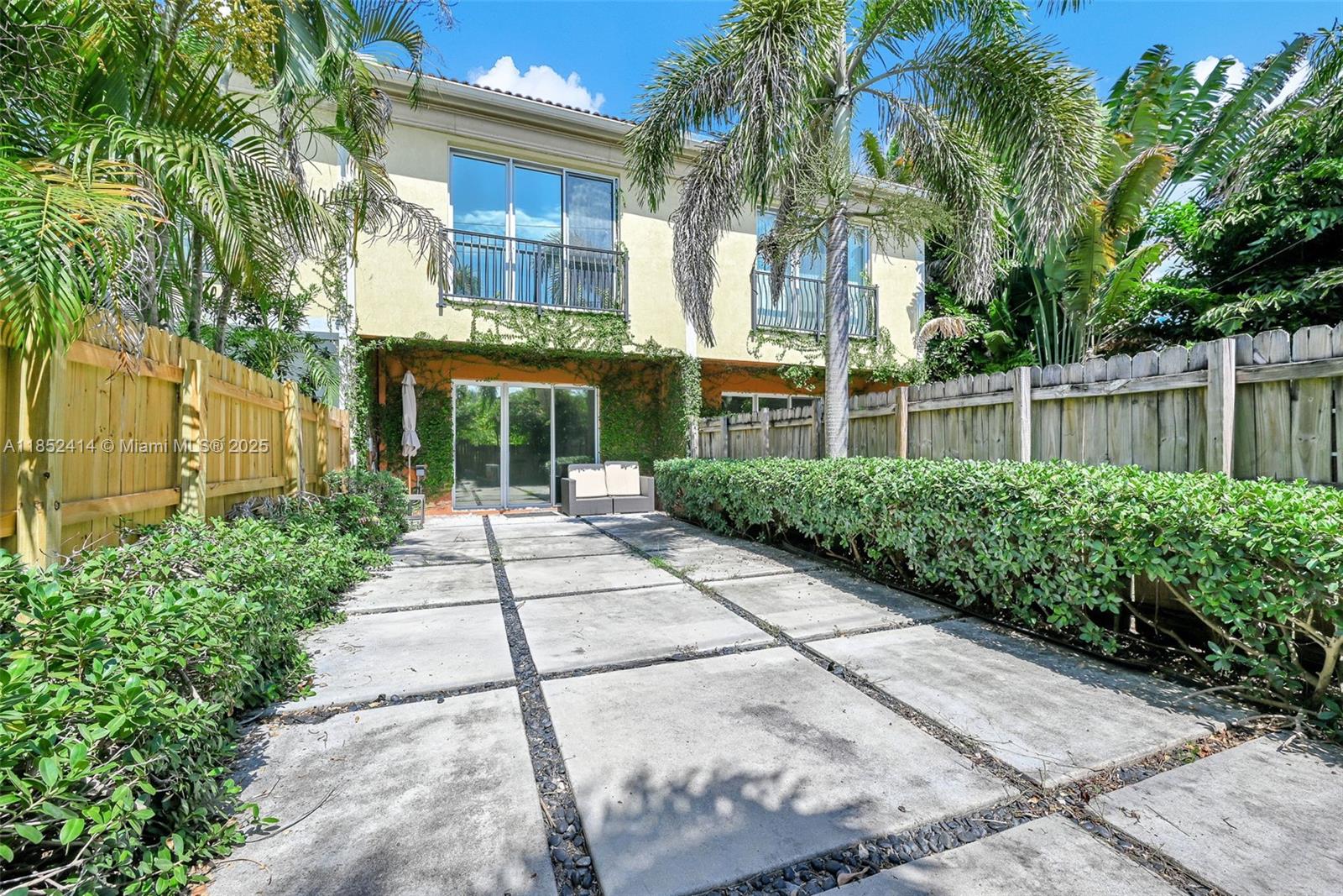 PROGRESSO - Residential Lease