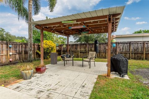 A home in Cooper City